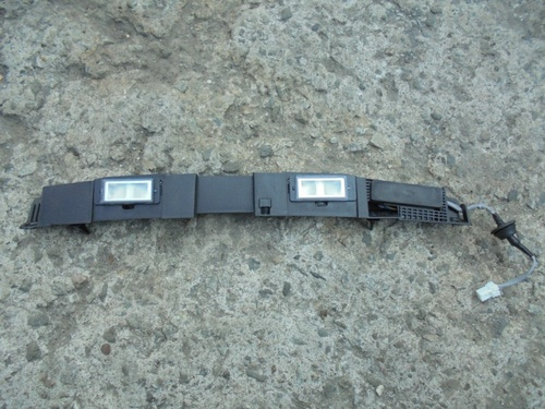 에쿠스 신형(VI) SL600 리무진 도어-트렁크-라이센스플레이램프, 차량번호판등, 번호등, 넘버등램프(925003N010)
