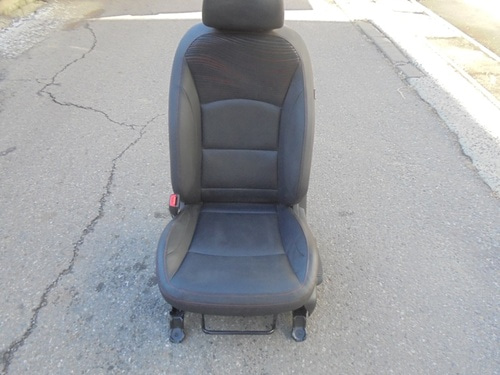 티볼리 에어 시트(의자) 1열-운전석(수동, 열선, 에어백)자동차중고부품