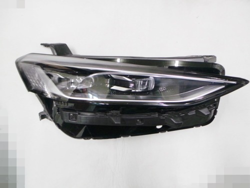 K8 라이트(전조등, 헤드램프) LED -조수석 92102N0000 B급(파손)자동차중고부품