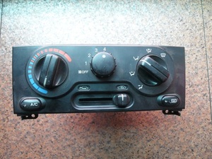 라노스 히터&amp; 에어컨 콘트롤러(NK)자동차중고부품